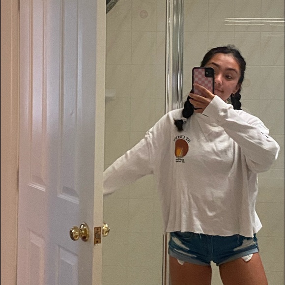 SOLD - Picture 3 of 4